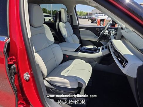 New 2026 Lincoln Aviator Reserve AWD/4WD image 12