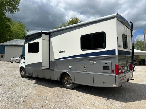 Used 2019 Mercedes-Benz Sprinter 170 image 8