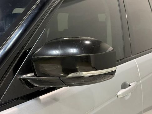 Used 2020 Land Rover Range Rover HSE AWD/4WD image 10