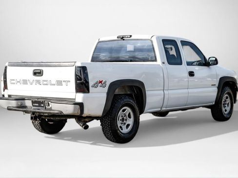 Used 2000 Chevrolet Silverado 1500 4x4 Extended Cab w/ Firm Ride Suspension Pkg image 6