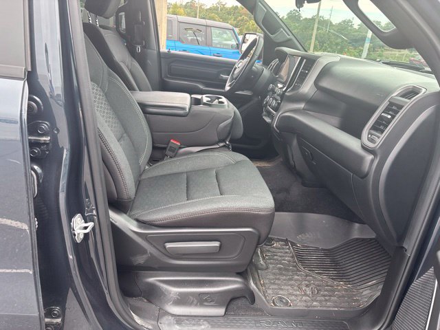 Used 2025 RAM 1500 Warlock AWD/4WD image 13