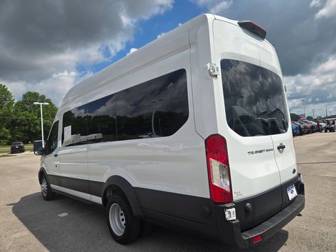 Used 2024 Ford Transit 350 XL RWD image 3