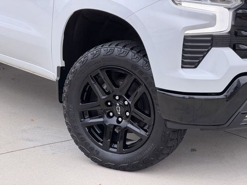 Used 2022 Chevrolet Silverado 1500 LT Trail Boss image 19