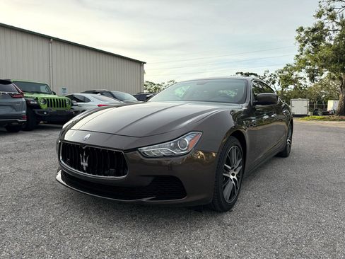 Used 2015 Maserati Ghibli S image 9