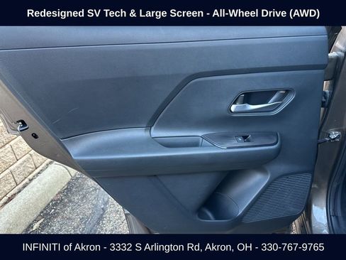 Used 2025 Nissan Kicks SV AWD/4WD image 30