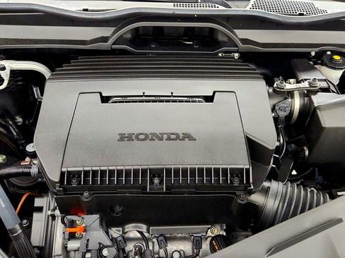 Used 2025 Honda Pilot Touring image 28