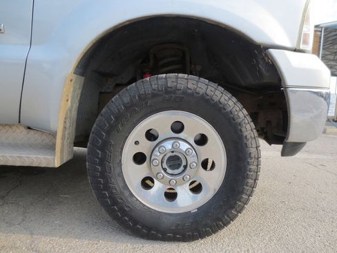 Used 2007 Ford F250 XLT image 30