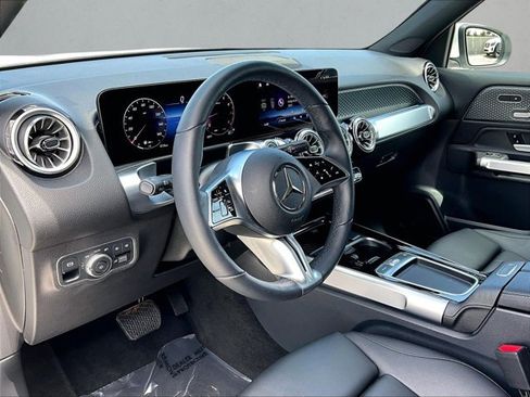 Certified 2024 Mercedes-Benz GLB 250 4MATIC image 14