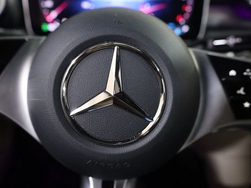 Used 2026 Mercedes-Benz C 300 4MATIC Sedan image 23