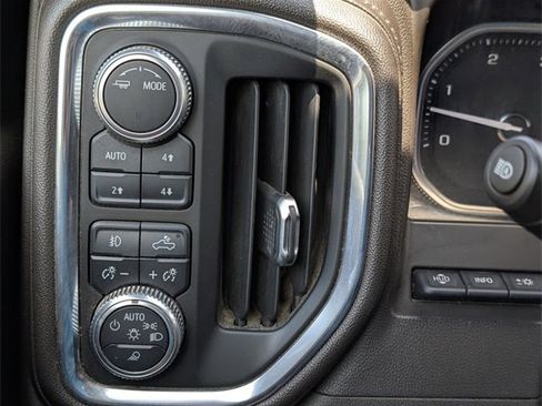 Used 2020 GMC Sierra 3500 Denali w/ Denali Ultimate Package image 13