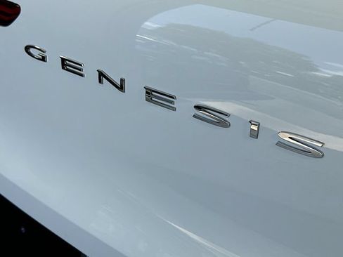 New 2026 Genesis GV70 3.5T Sport Prestige w/ G1 Accessory Package AWD/4WD image 22