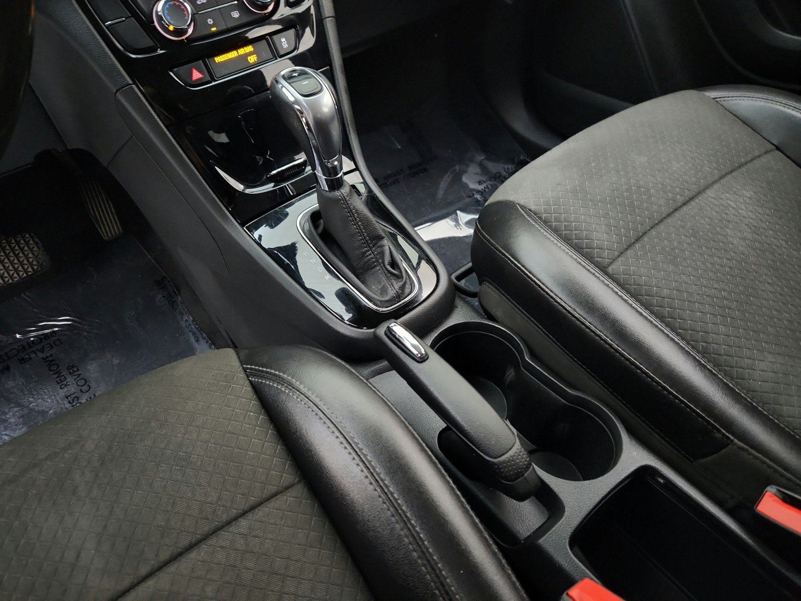 Used 2019 Buick Encore Preferred AWD/4WD image 21