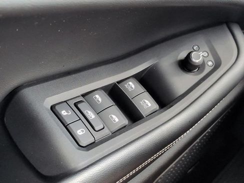 Used 2022 Jeep Grand Cherokee L Limited AWD/4WD image 28