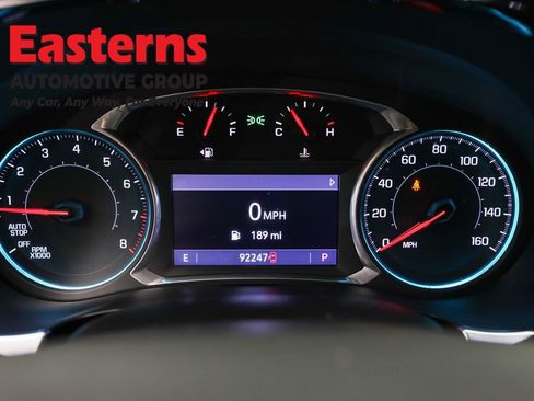 Used 2022 Chevrolet Traverse LT image 18