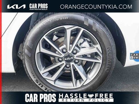 Certified 2023 Kia Forte LXS w/ LXS Technology Package image 12