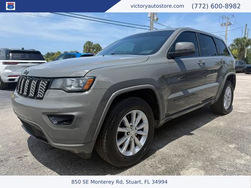 Used 2020 Jeep Grand Cherokee Altitude RWD image 7
