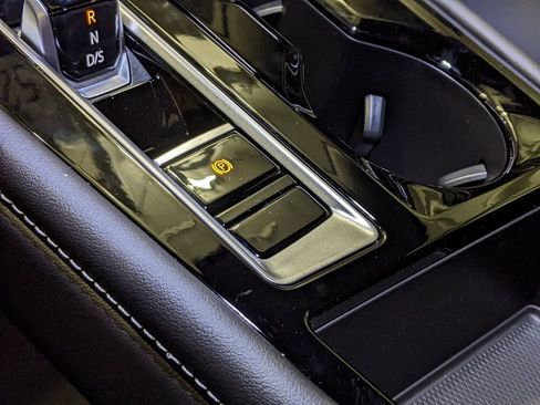 New 2026 Volkswagen Atlas SEL Premium R-Line image 23