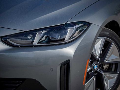 Used 2025 BMW i4 xDrive40i w/ Premium Package image 3