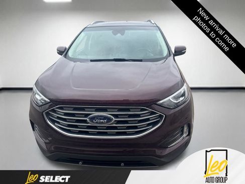 Used 2020 Ford Edge SEL w/ Cold Weather Package AWD/4WD image 2