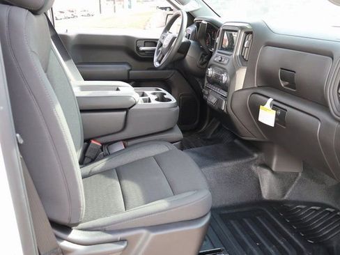 New 2026 GMC Sierra 1500 Pro w/ Pro Value Package image 7