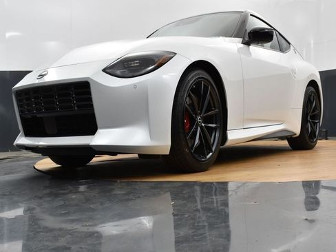 New 2024 Nissan Z Performance w/ Floor Mat Package image 35