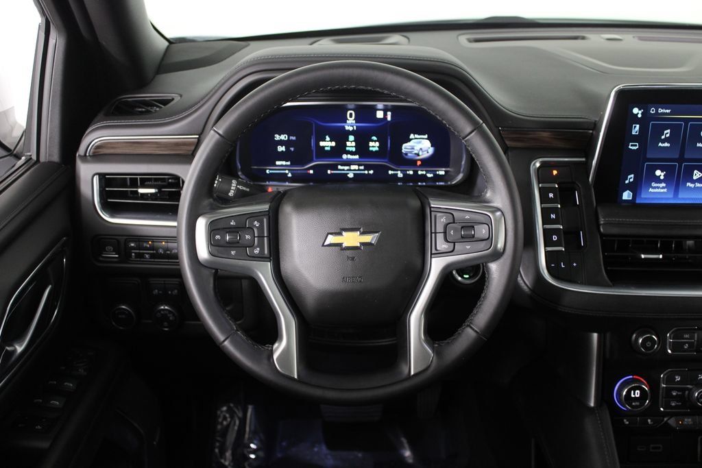 Used 2022 Chevrolet Tahoe LT w/ LT Signature Plus Package RWD image 23