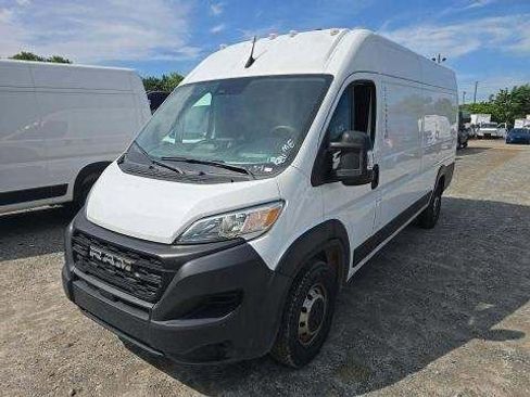 Used 2023 RAM ProMaster 3500 FWD image 2