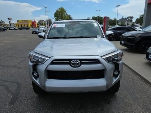 Used 2024 Toyota 4Runner SR5 Premium AWD/4WD image 8