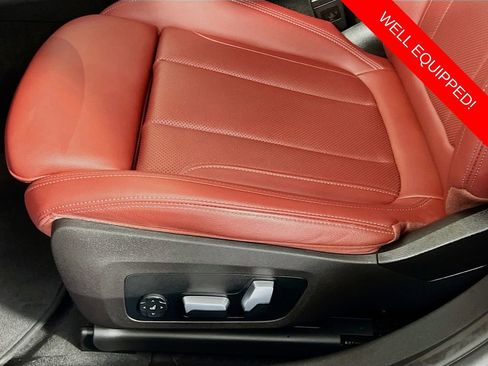 Used 2022 BMW 330e w/ Driving Assistance Package image 19