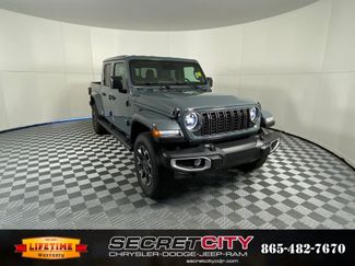 New 2026 Jeep Gladiator Sport video 1