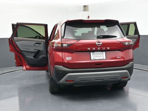 Used 2023 Nissan Rogue SV FWD image 48