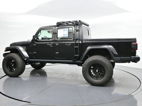 Used 2021 Jeep Gladiator Sport AWD/4WD image 5