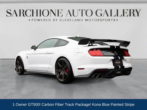 Used 2021 Ford Mustang Shelby GT500 w/ Carbon Fiber Track Pack RWD image 5