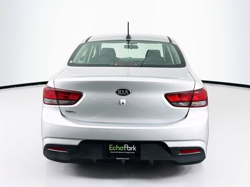 Used 2020 Kia Rio LX image 7