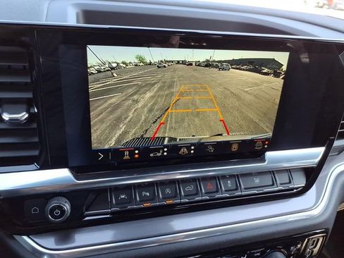 New 2026 Chevrolet Silverado 1500 High Country AWD/4WD image 14