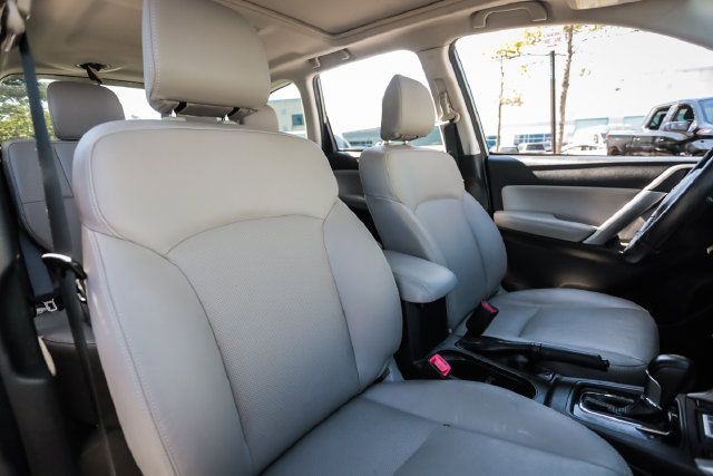Used 2015 Subaru Forester 2.5i Touring w/ Eyesight & Navigation System AWD/4WD image 41