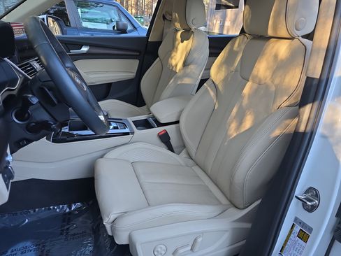 Used 2024 Audi Q5 2.0T Prestige image 15