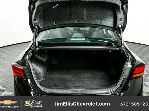 Used 2024 Nissan Altima 2.5 SV FWD image 28