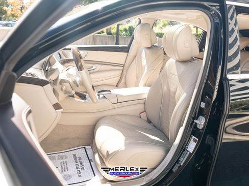 Used 2015 Mercedes-Benz S 550 Sedan image 16