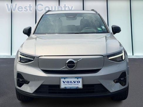 Used 2023 Volvo XC40 Recharge Ultimate AWD/4WD image 10