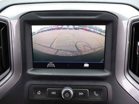 Used 2020 Chevrolet Silverado 1500 Custom Trail Boss w/ Custom Convenience Package AWD/4WD image 11