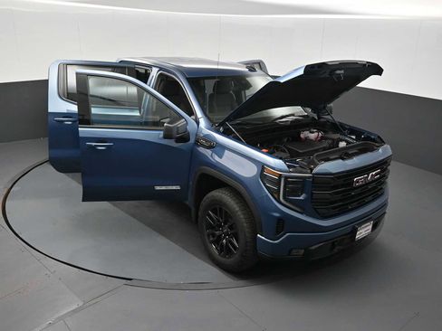 New 2026 GMC Sierra 1500 Elevation w/ Preferred Package AWD/4WD image 41