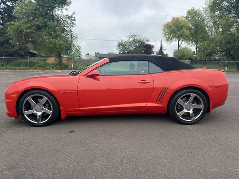 Used 2012 Chevrolet Camaro SS w/ RS Package RWD image 5