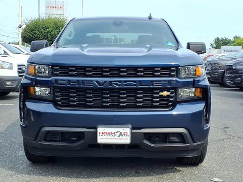 Used 2021 Chevrolet Silverado 1500 Custom w/ Safety Confidence Package AWD/4WD image 2
