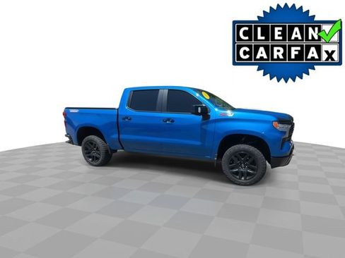 Used 2024 Chevrolet Silverado 1500 LT Trail Boss w/ Convenience Package II AWD/4WD image 2