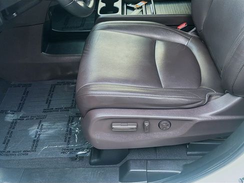 Used 2019 Honda Odyssey EX-L image 17