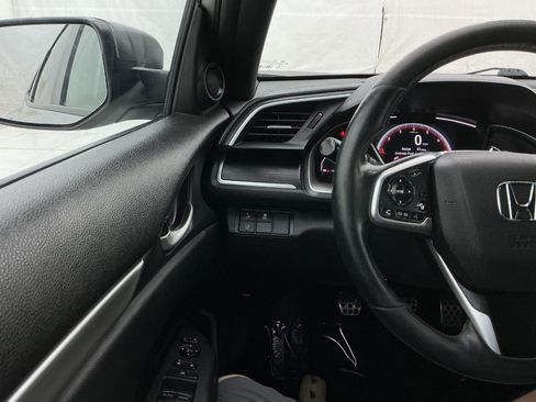 Used 2019 Honda Civic Sport image 32