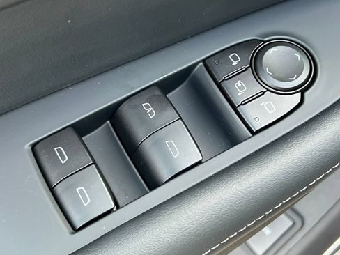 New 2026 Buick Enclave Preferred w/ Power Package AWD/4WD image 15