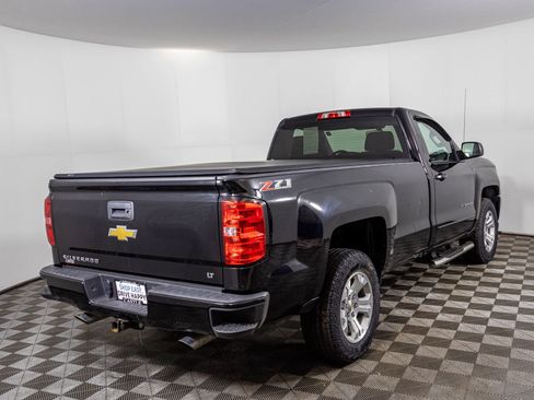 Used 2018 Chevrolet Silverado 1500 LT w/ LT Convenience Package image 26