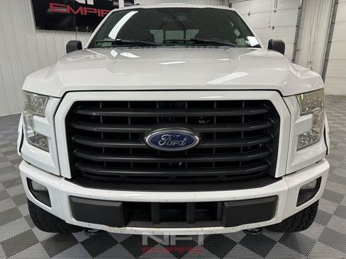 Used 2016 Ford F150 XLT w/ Equipment Group 302A Luxury AWD/4WD image 4